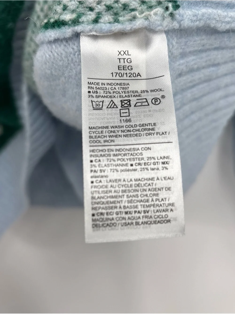 Sz XXL Old Navy Light Blue Scenic Forest Christmas vibes Crewneck Sweater used - Picture 9 of 15